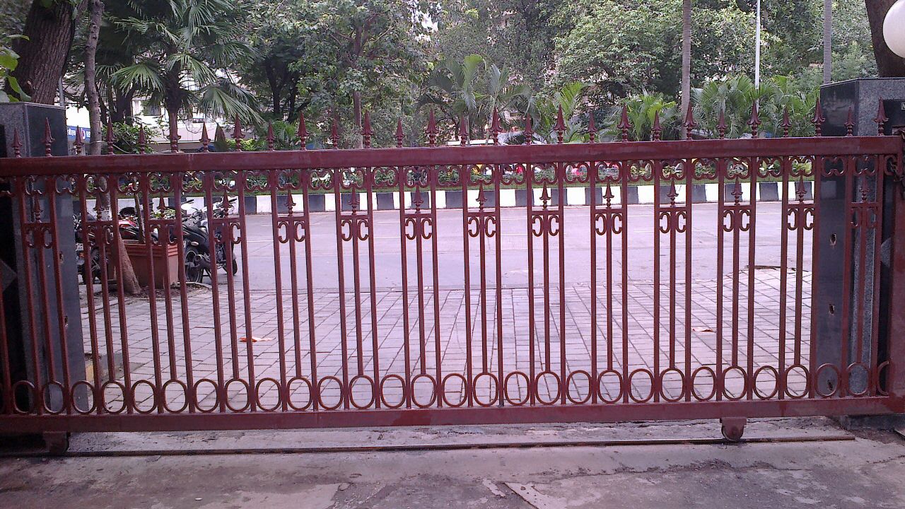 DESIGNER SLIDING GATE